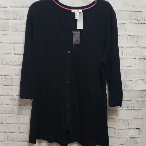 Isaacmizrahi sweater  - Picture 1 of 3